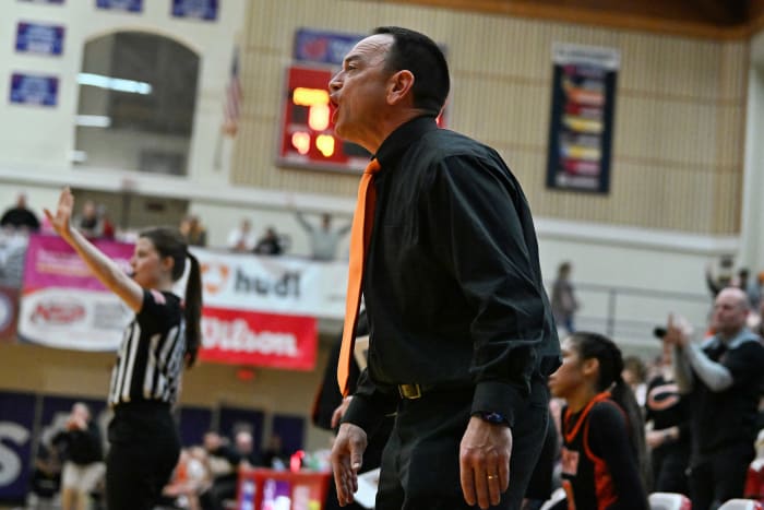 a Silverton Crater 5A Oregon girls basketball final 2024 Leon Neuschwander 4